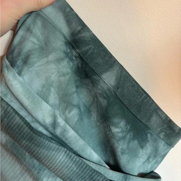 Lululemon Ebb to Street Long Sleeve Crop - Picture 5 of 7